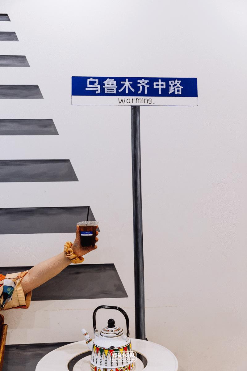 上海最好吃最便宜的火锅在哪里,上海最好吃的小吃在哪几条路上