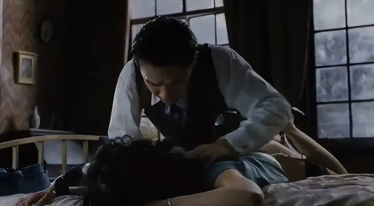 《色戒》的真相：汤唯曾承认和梁朝伟来真的，他很专业，不需替身