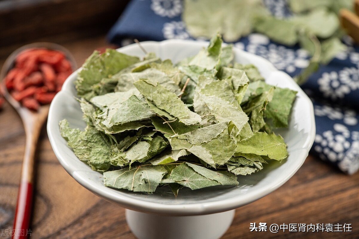 反复水肿血尿蛋白尿二十年,肾炎腰酸乏力怎么办