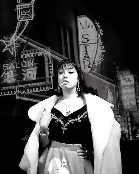 京町子年轻的照片,京町子近照