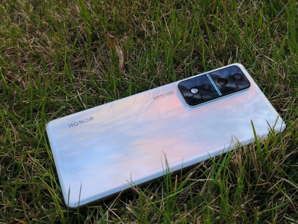 目前最适合捡漏的手机,目前最适合捡漏的旗舰机