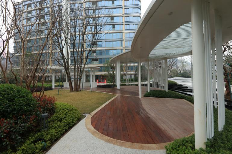 素颜出镜!保亿御江临风工地开放,这一波表现如何