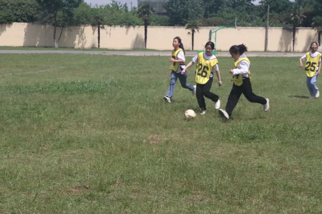 历山中学运动会,厉山镇中心小学秋季运动会开幕式