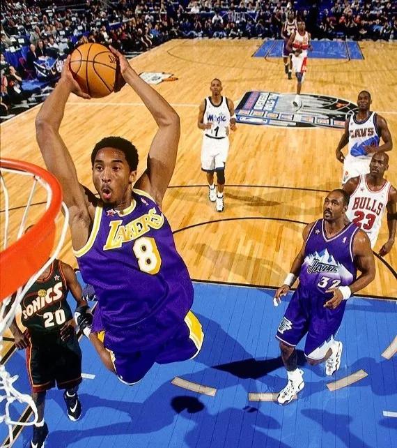 足球封王的标准是什么,封球王的条件