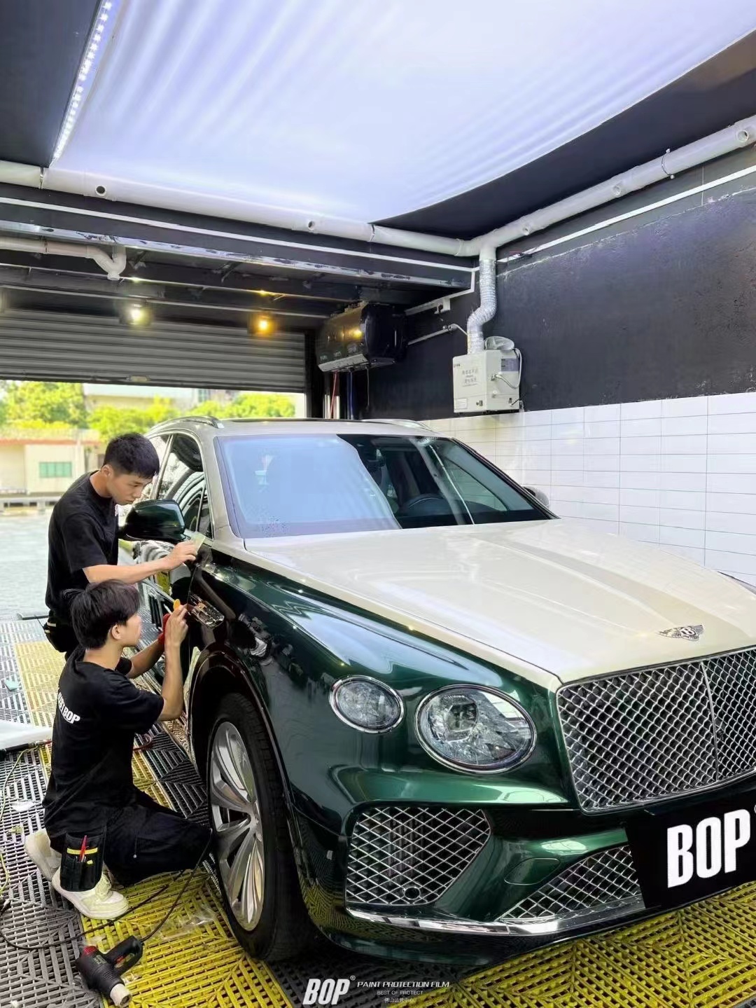 宾利添越到底值不值得买,宾利添越不值得买吗