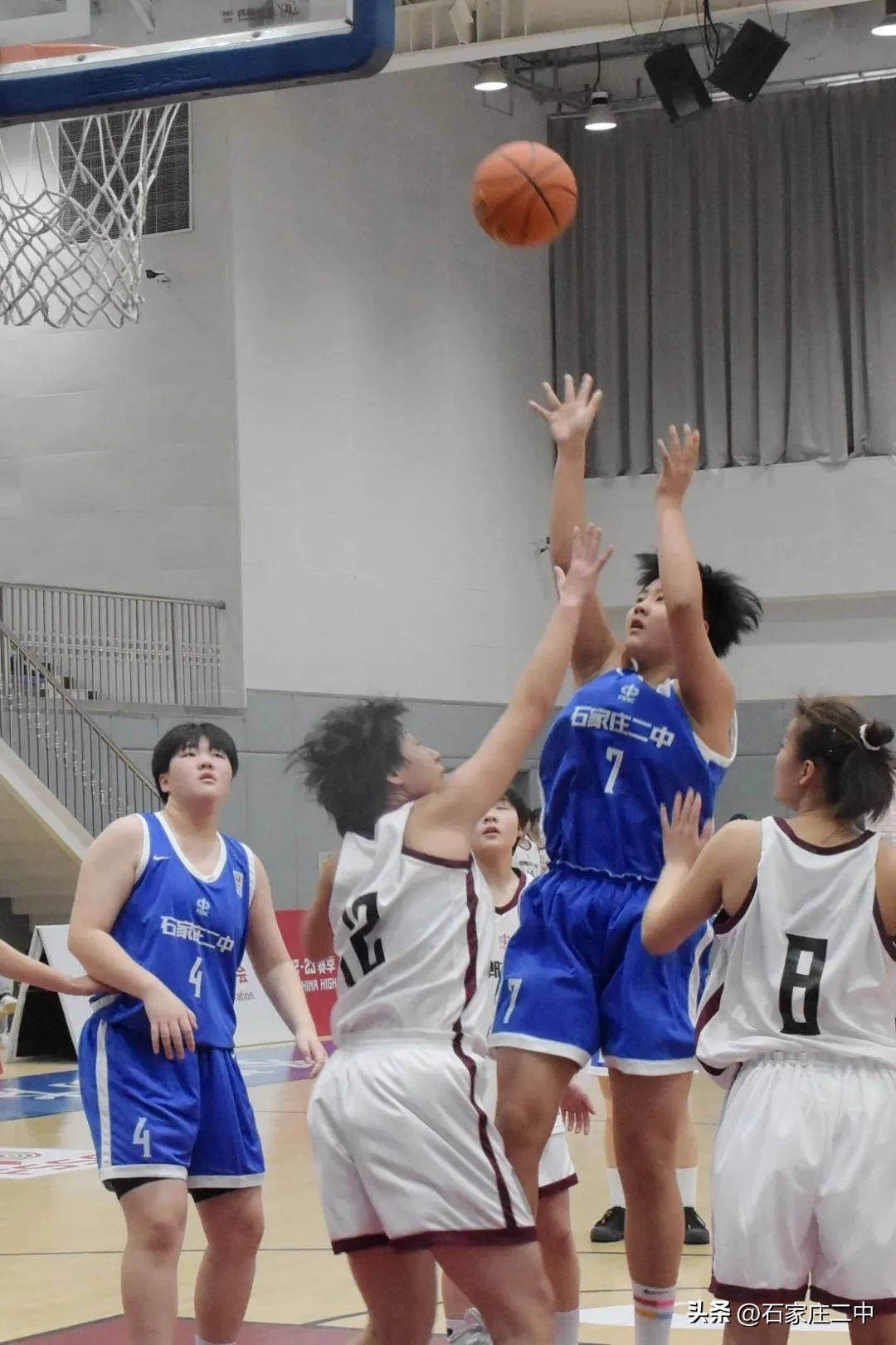王者荣耀!2022—2023赛季耐克中国高中篮球联赛(河北赛区),石家庄二中男、女篮再次双双夺冠!