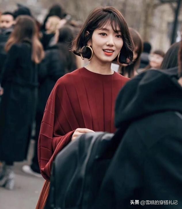 黑长直今年流行短发个个减龄气质,减龄黑长直短发