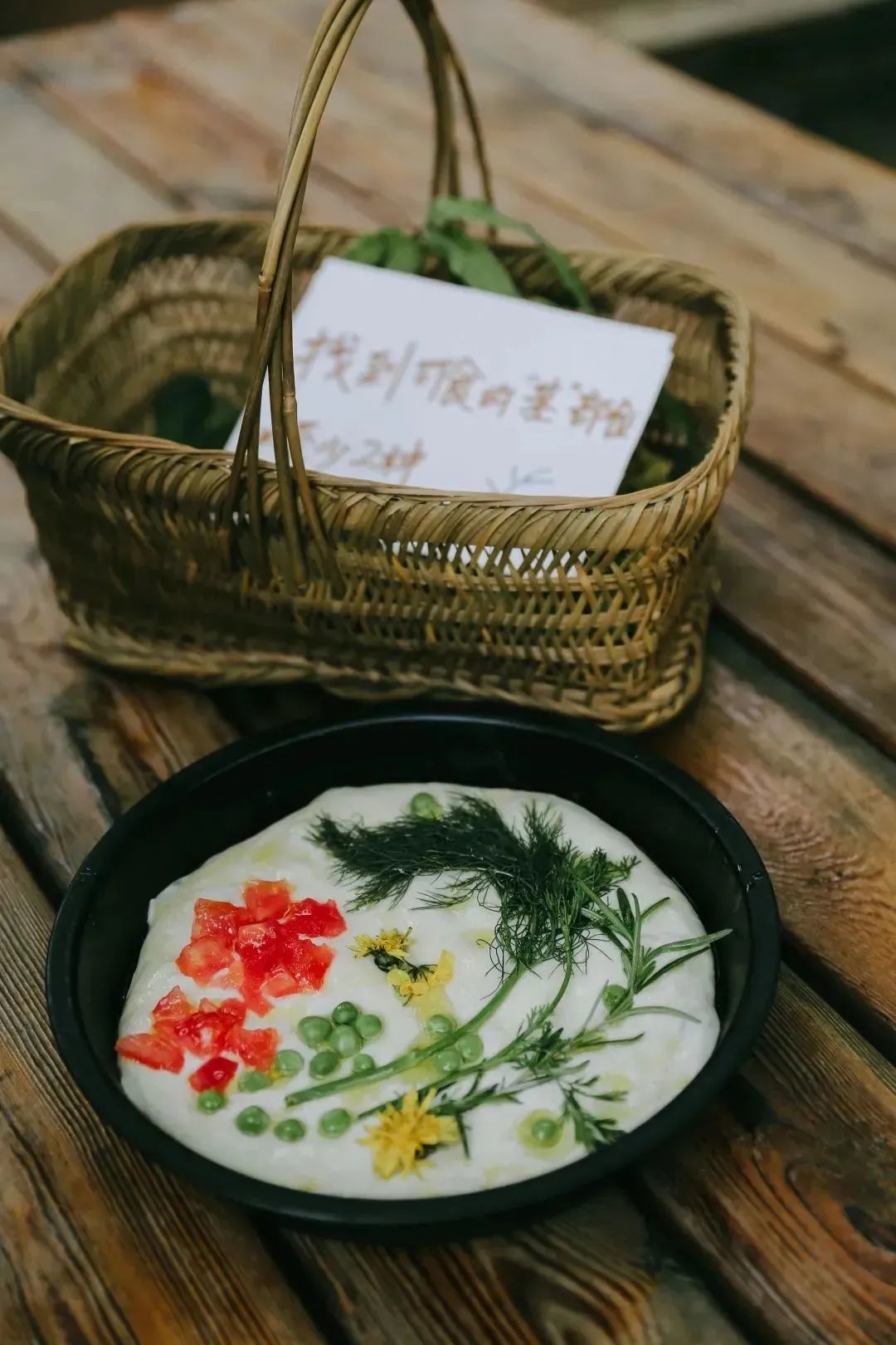 裸辞女教师云南,辞职女教师隐居山村多年