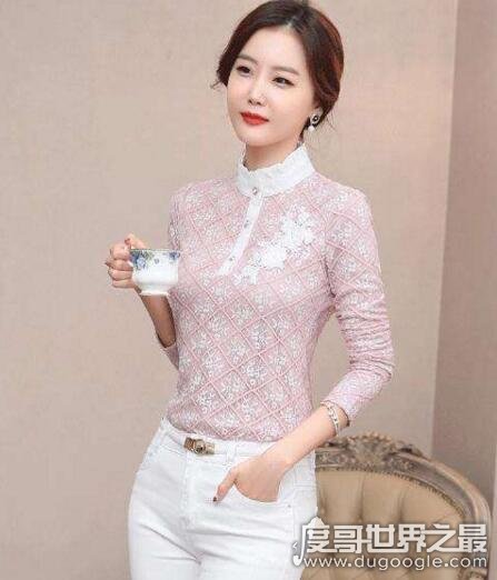 简一大理石瓷砖广告女主角金雅然,金雅然最新职业通勤套装高清照片