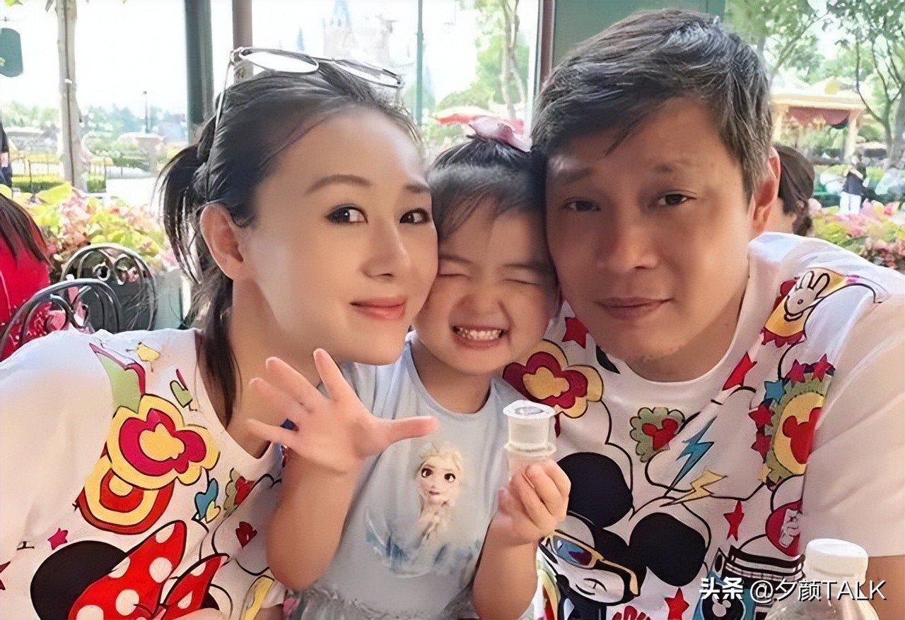 范志毅娶了多少个老婆,中国足球名宿范志毅娶漂亮小娇妻