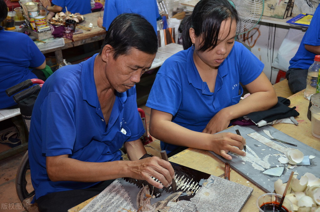 越南生活和中国的差距,越南网友评论越南和中国人种差异