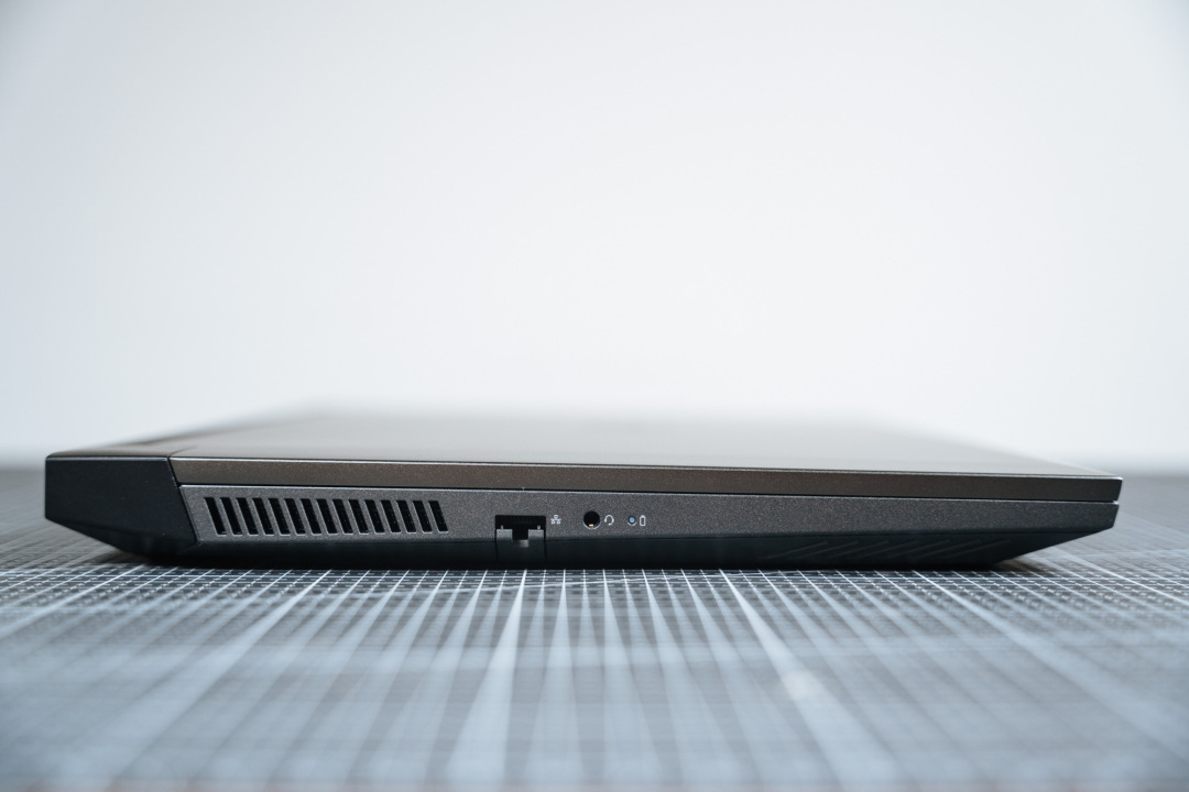 戴尔游匣g16对比外星人m16,戴尔游匣g15i53060外星人