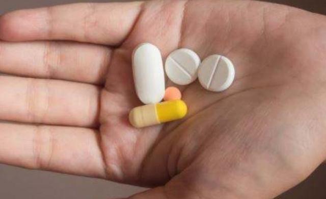 阿奇霉素有什么用药禁忌,阿奇霉素用药期间禁止吃什么