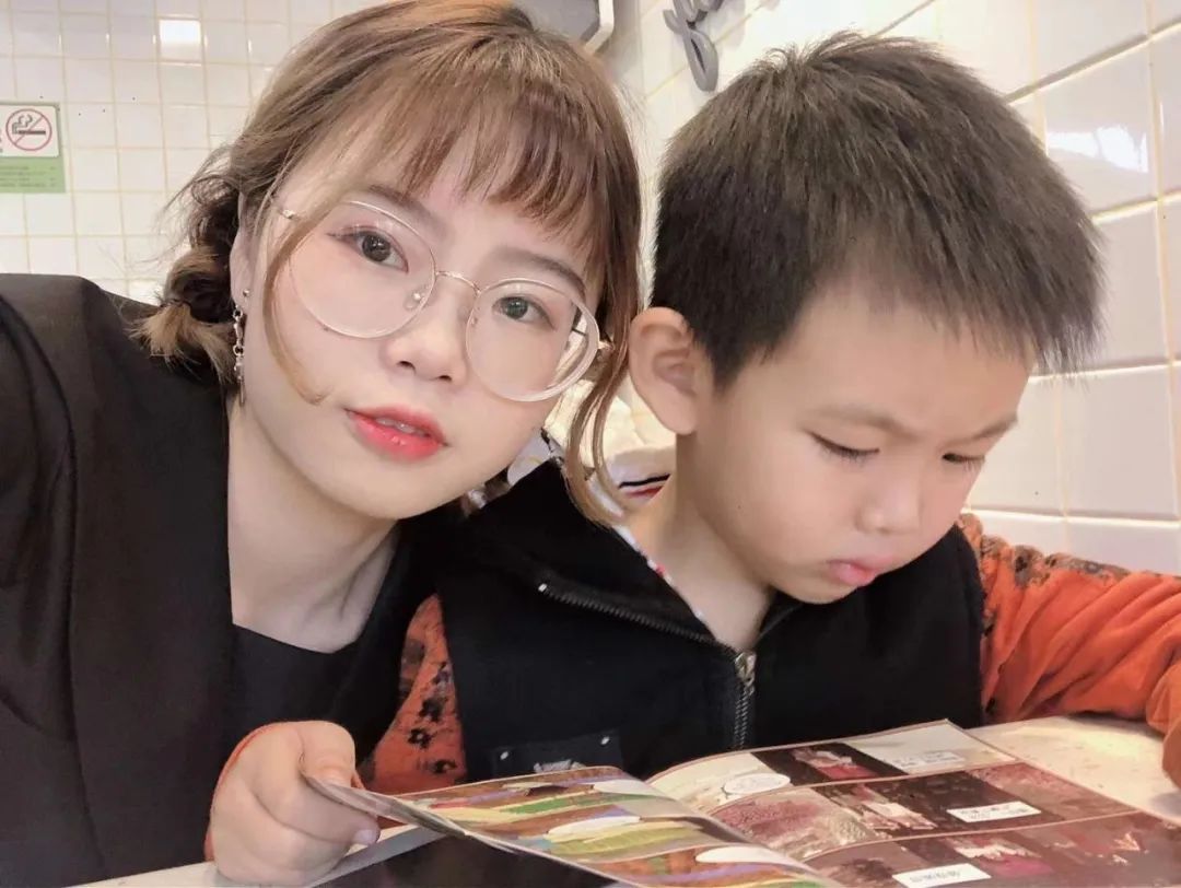 孙卓被拐和养父母的关系,被拐的孙卓现在几岁了