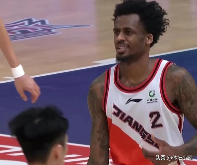 cba季后赛上海男篮江苏肯帝亚,上海男篮112-111胜深圳男篮