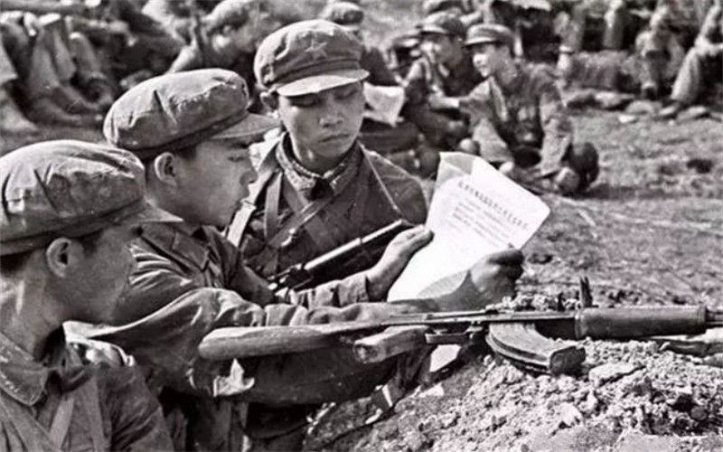 志愿军进朝鲜拯救危局时，金日成还剩多少人？