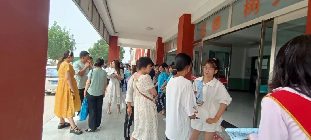 原平现代双语立达校区,原平双语学校立达校区高补班