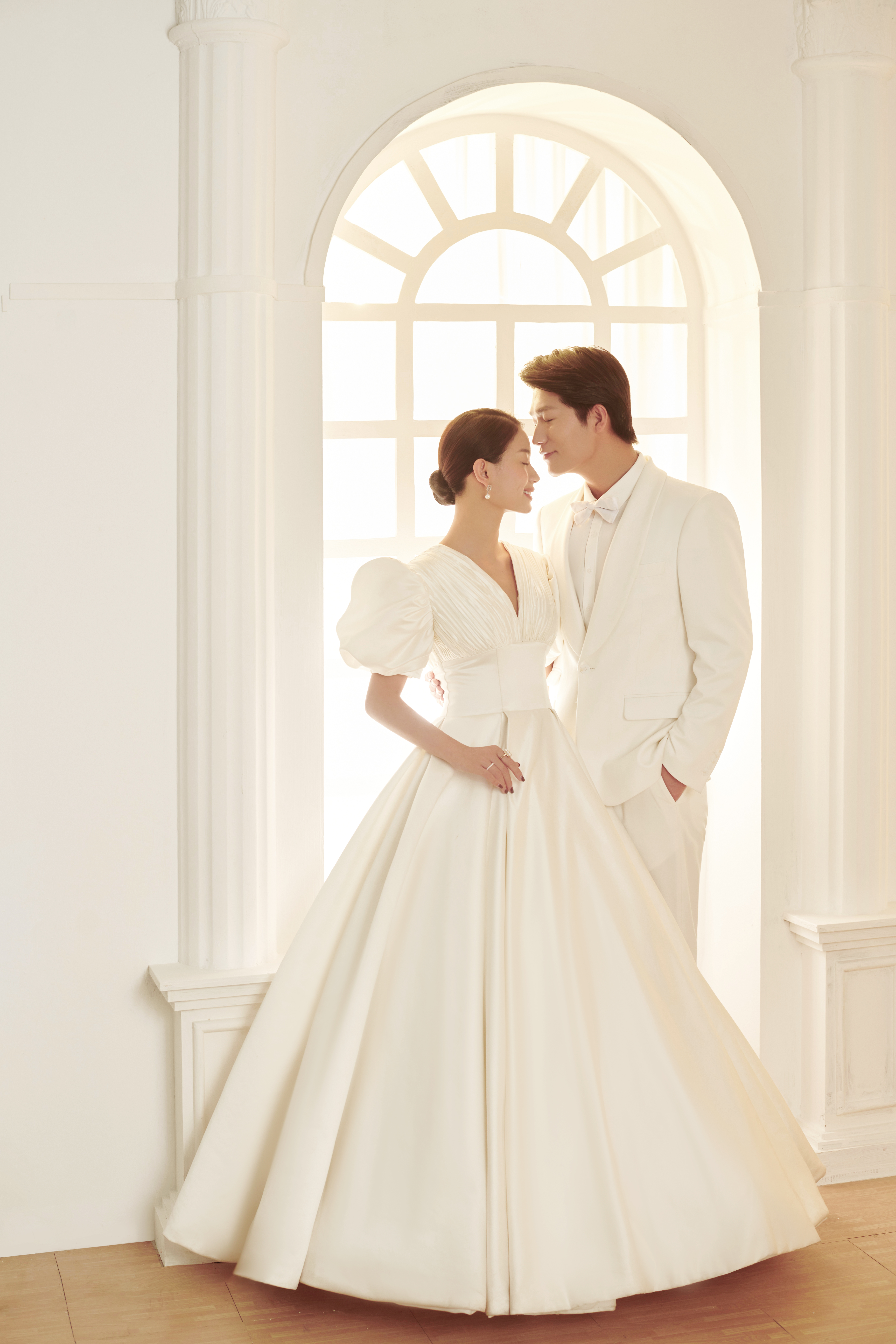 郑州婚纱摄影高端大气室外,郑州婚纱摄影异域风情婚纱照