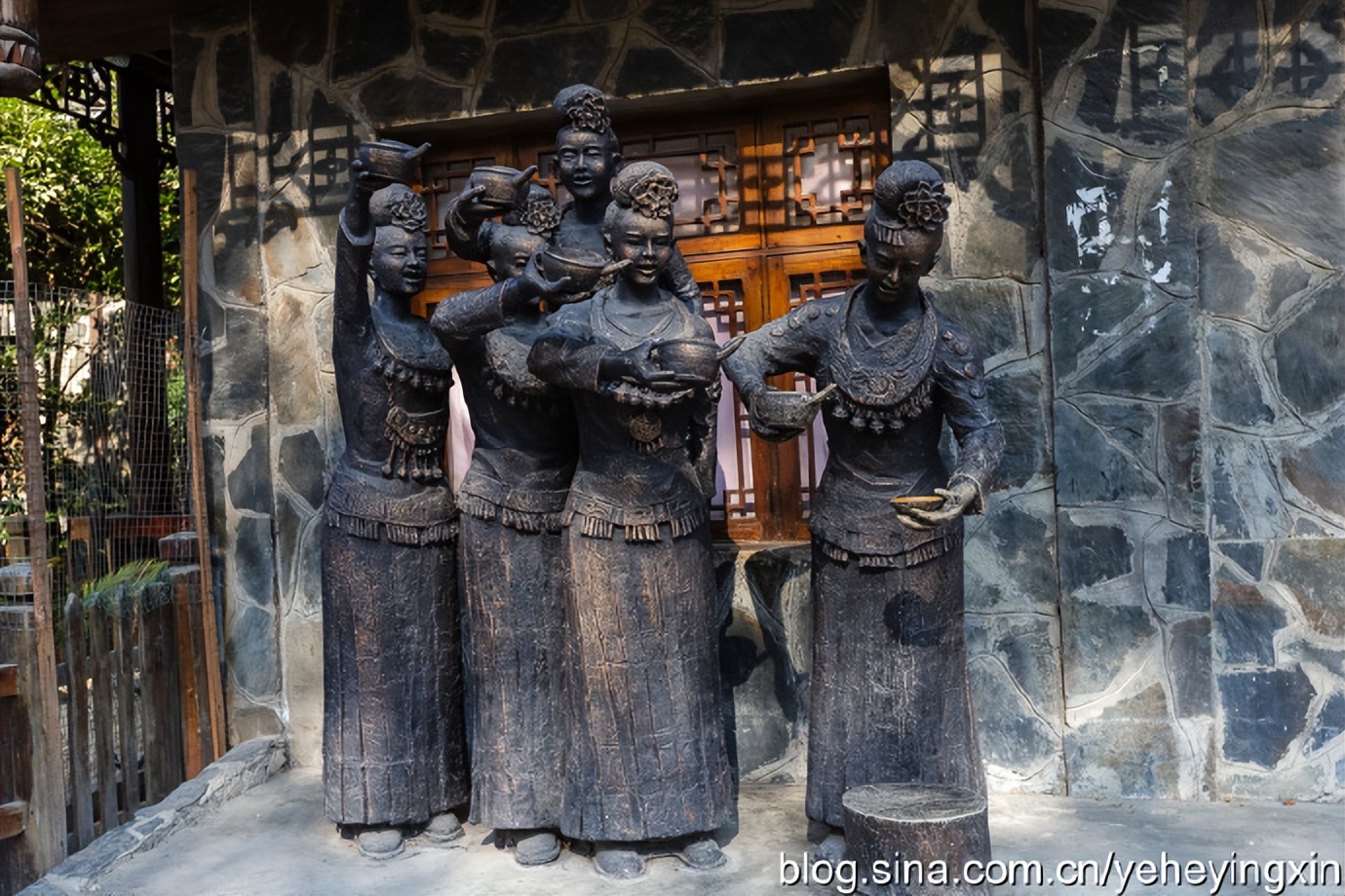 西江千户苗寨火灾,西江千户苗寨住宿