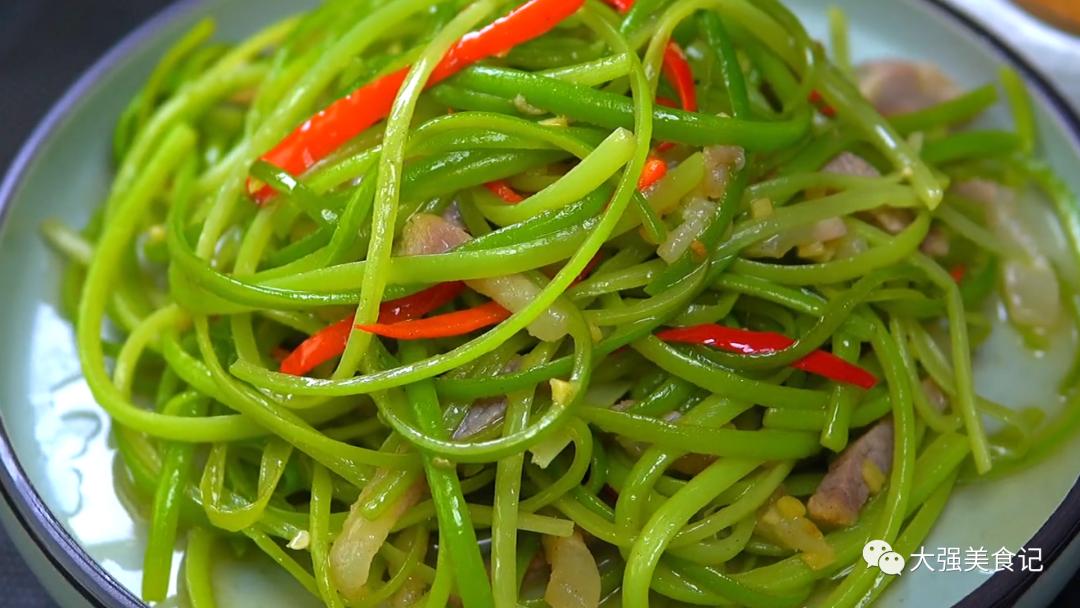 三种带青霉素的菜建议中老年人吃,提升免疫力这4种菜要多吃