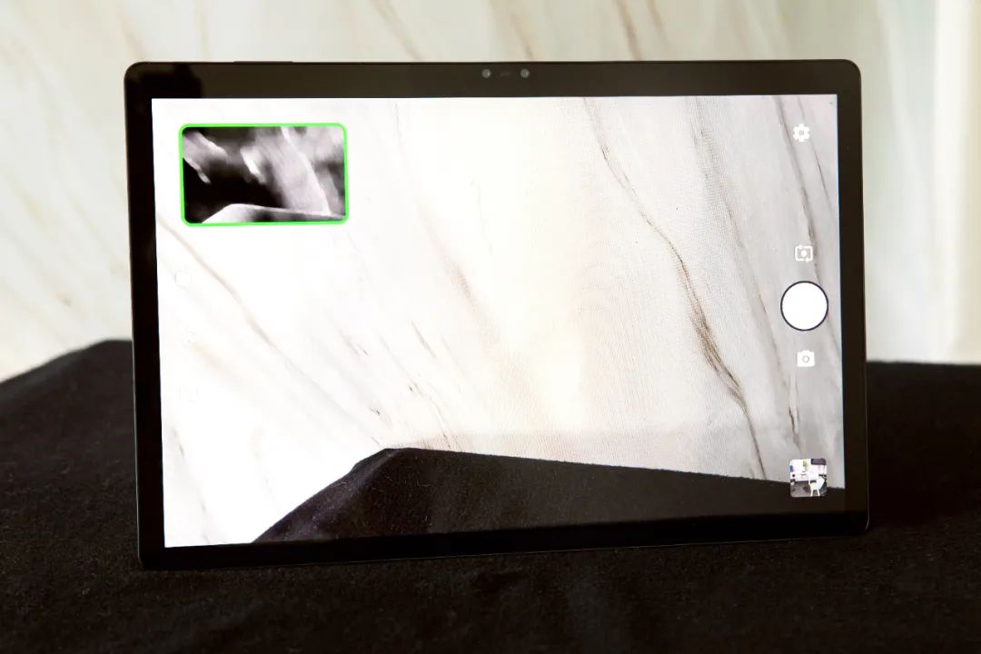 看3d电影不戴眼镜是种什么体验,看3d电影不戴3d眼镜会伤眼睛吗