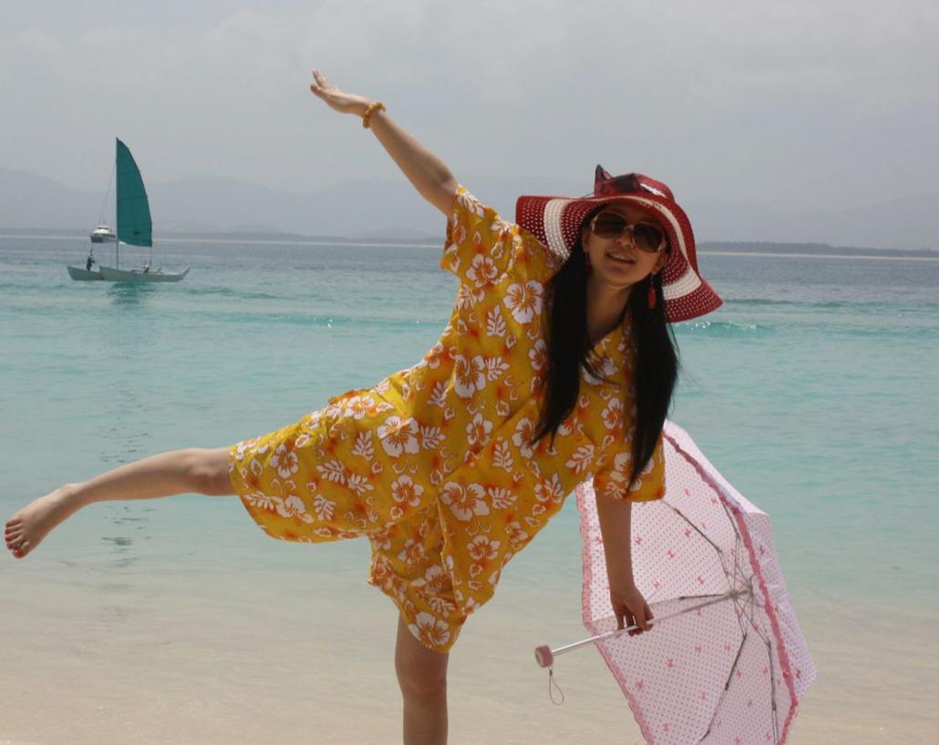 赵本山化妆师关婷娜,关婷娜从化妆师到演员的逆袭路