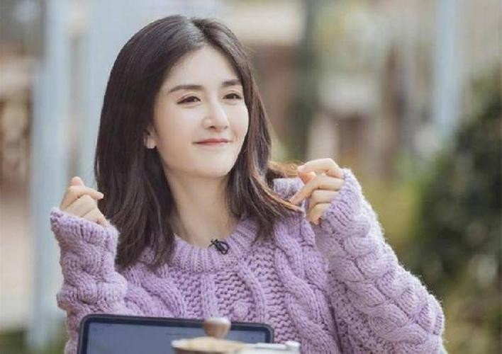 谢娜回归快乐大本营能否再次登顶,谢娜回归快乐大本营开场秀慢动作