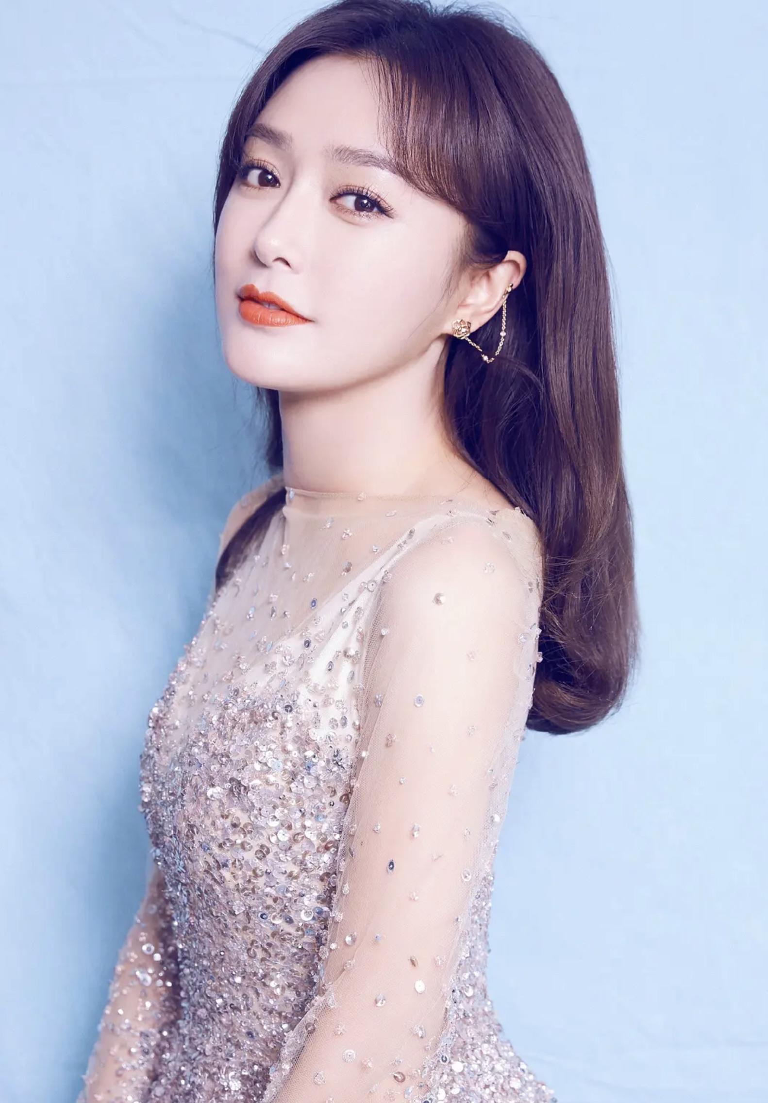 演员秦岚的感情经历,演员秦岚电影作品