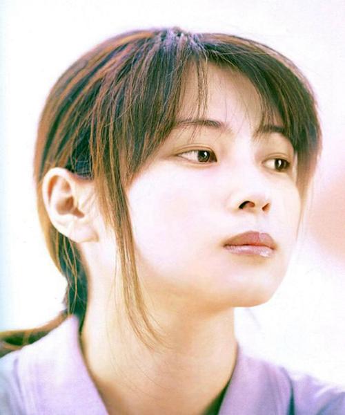 如花的容颜歌曲全集,12位貌美如花的女明星盛世美颜