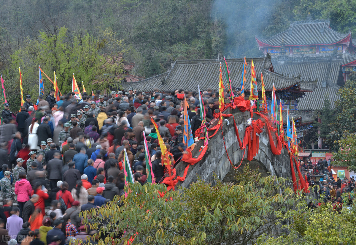 今年春分不春风的意思,2022年立春分不分春前春后