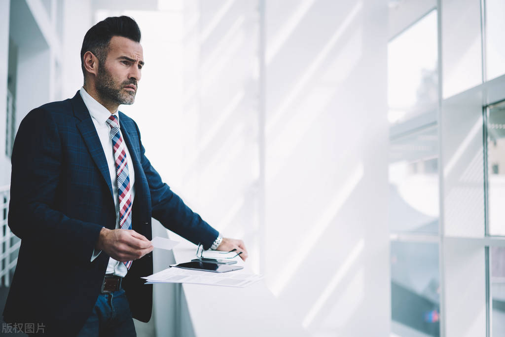 摆脱财务困境必须知道的6个原则,面对财务困境财务管理应做什么