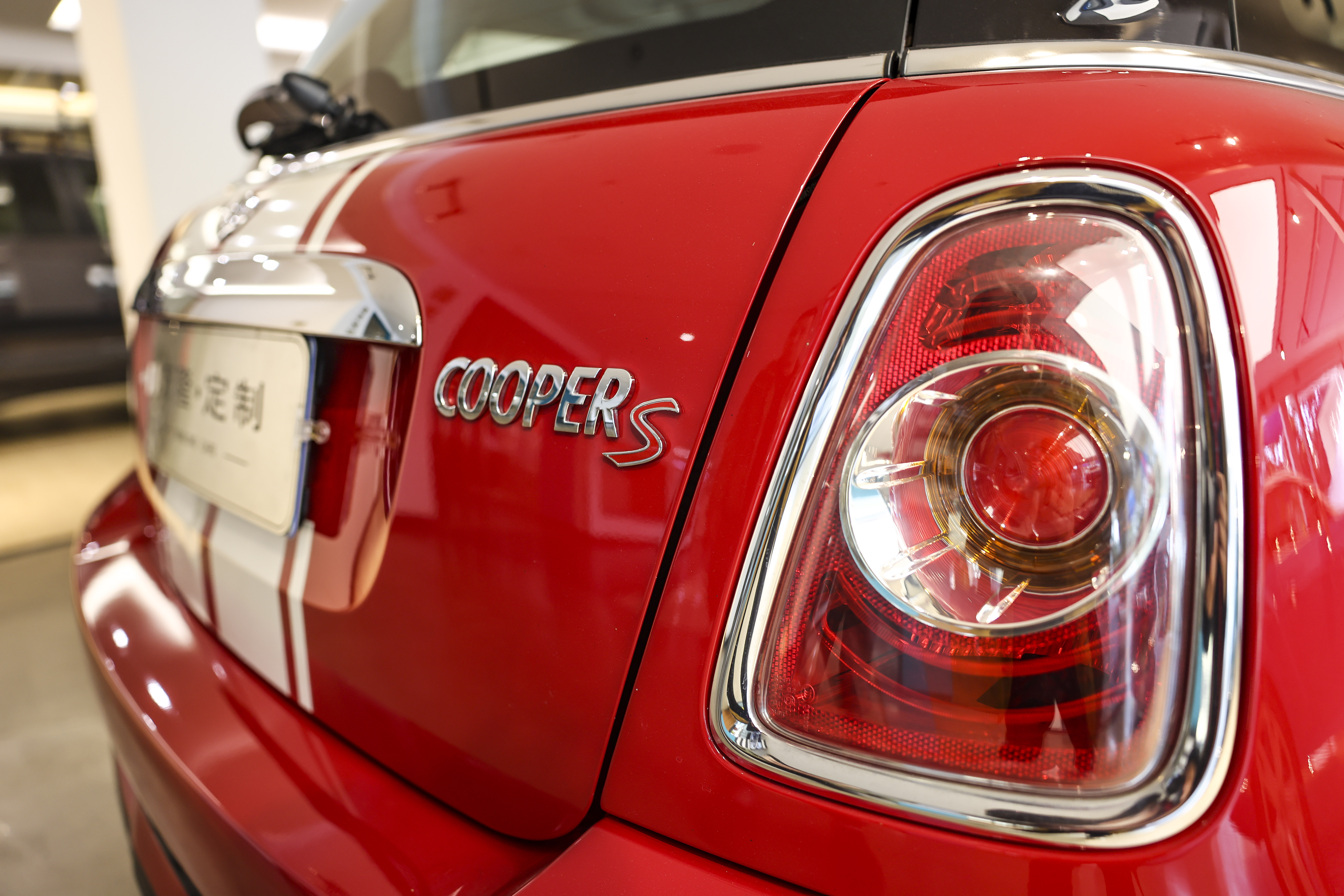 minicoupe2012款1.6cooper,2011款mini1.6tcoopers
