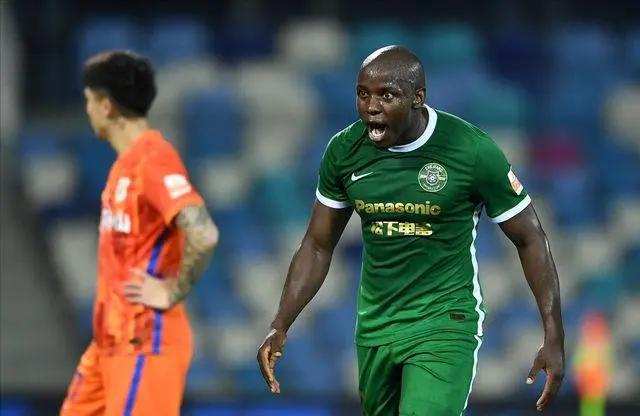 武磊最新比赛失误,武磊十二强对日本