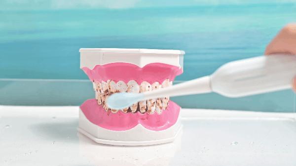 笑容加usmile电动牙刷实测,usmile声波电动牙刷全面清洁提醒