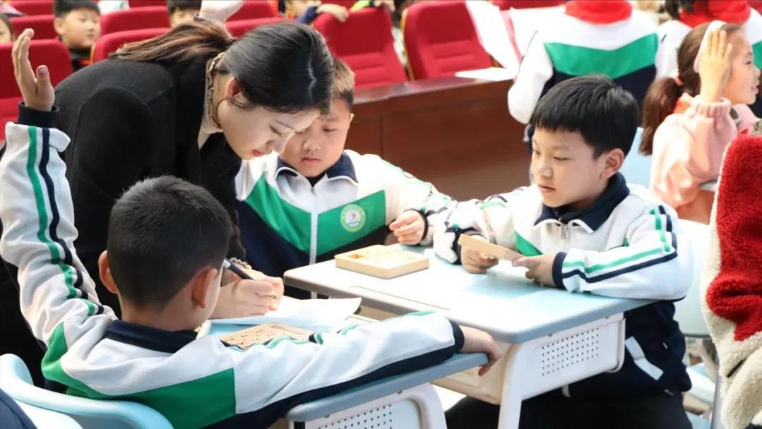 50涓叮鍛虫父鎴忕帺杞暟瀛︿笁骞寸骇,瓒ｅ懗鏁板娓告垙绔炶禌涓婚