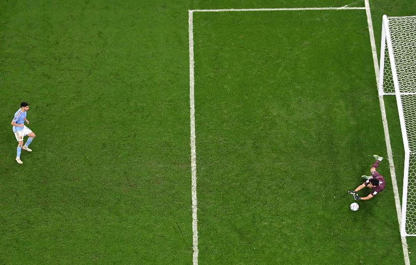 西班牙传控体系谁创造的,西班牙传统的传控踢法