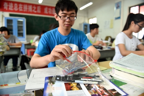 河南高考断笔事件,河南高考笔芯断水后续怎么处理