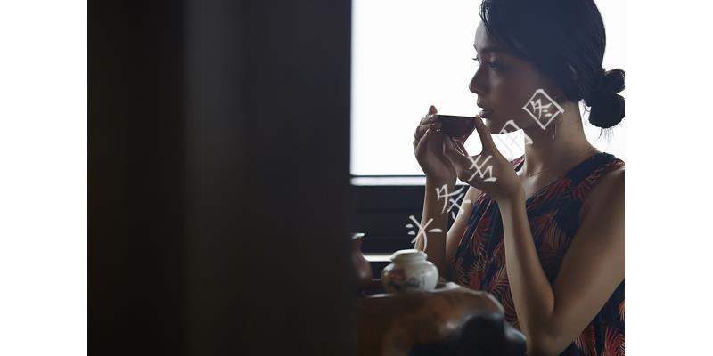 老同学父亲去世,老同学的父亲去世同学应该怎样说