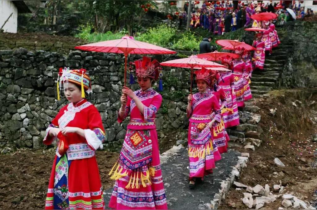 婚礼现场发言稿大全,关于婚礼致辞合集15篇