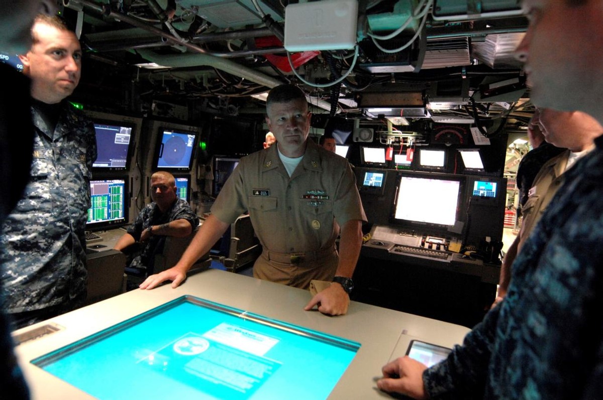 澳大利亚发现一件尴尬事,美国澳大利亚核潜艇