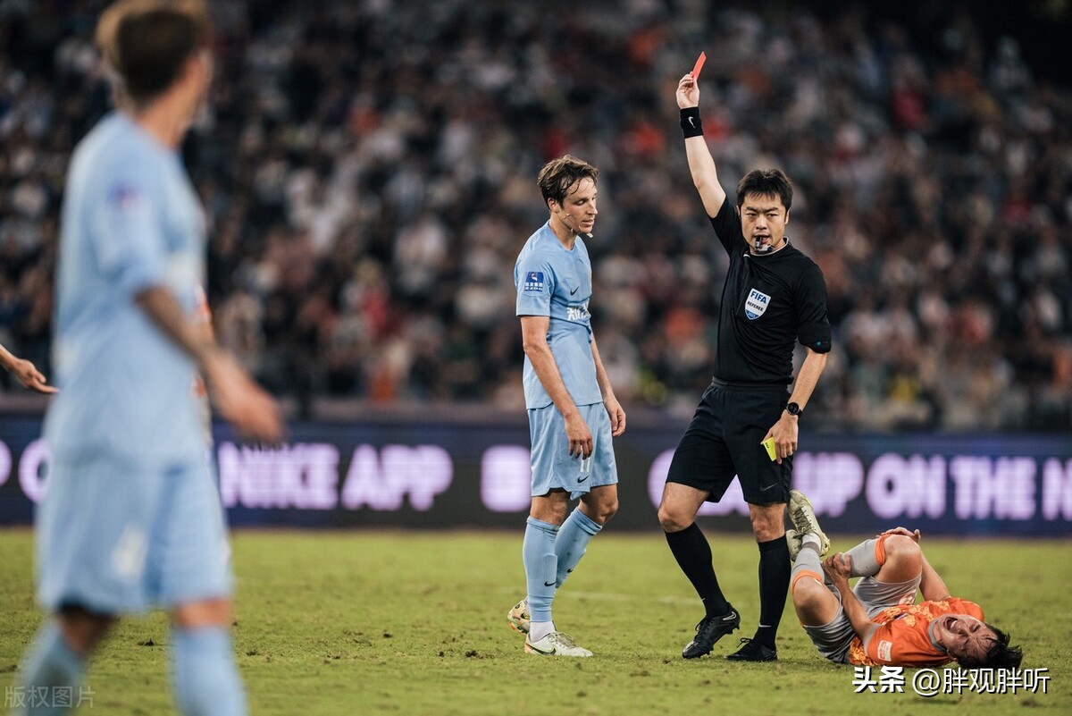 河南队在生存和地域情怀球迷的选择中选了后者，造成了如今的局面
