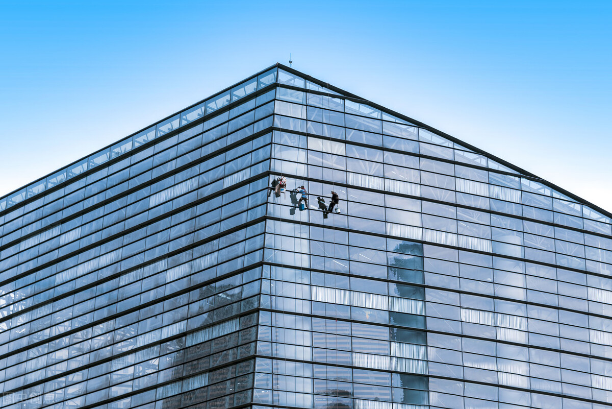 重庆高空外墙玻璃清洗公司,重庆高空外墙清洗服务企业资质