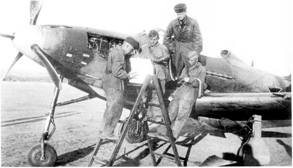 俄罗斯战机眼镜蛇机动,f22战斗机眼镜蛇