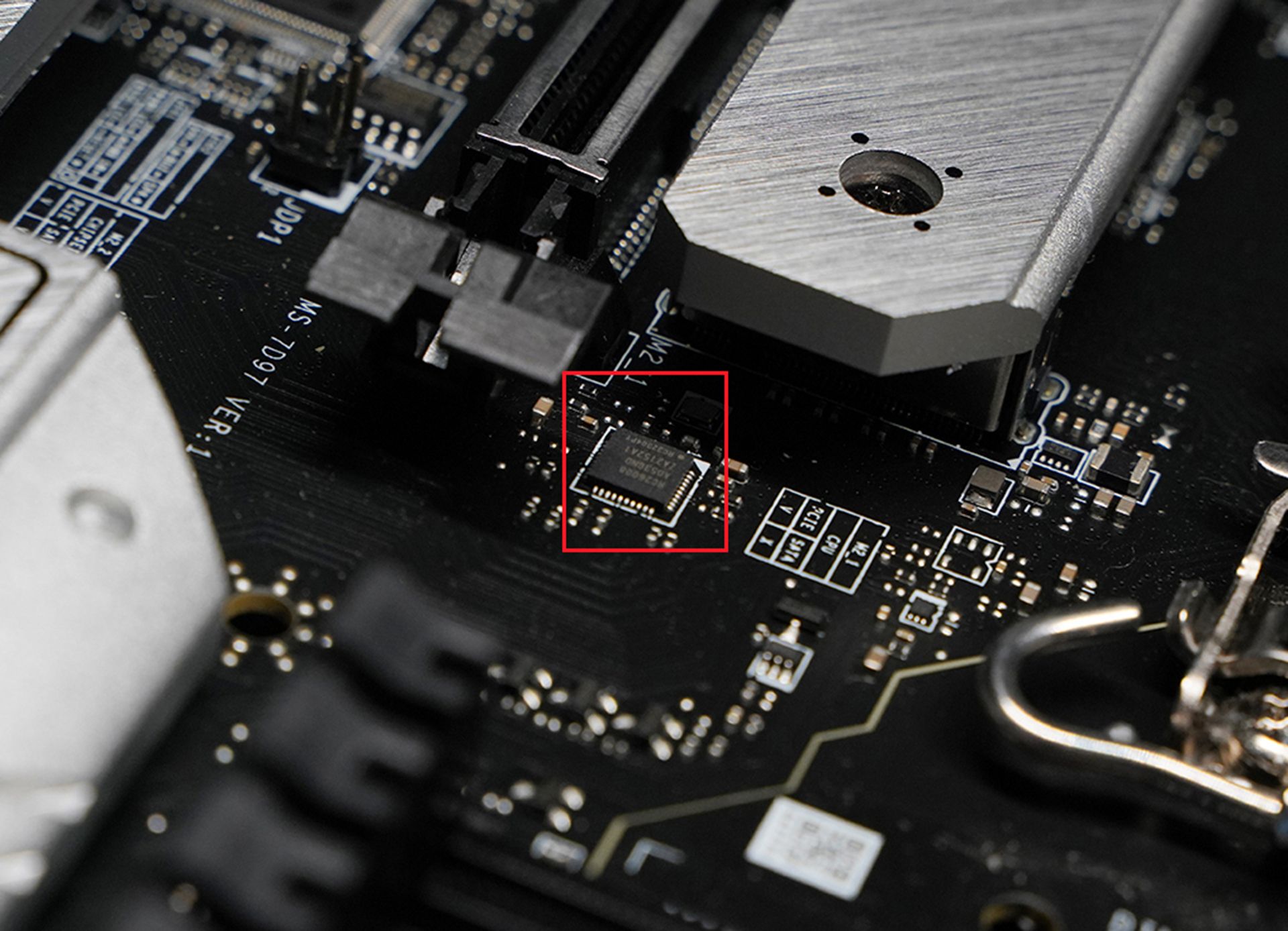 微星b660m迫击炮详细配置,微星b660m迫击炮能跑满13600k吗