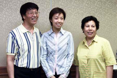 富商徐威:分手袁立后转身娶张怡宁,拿下大魔王,全靠岳母撑腰