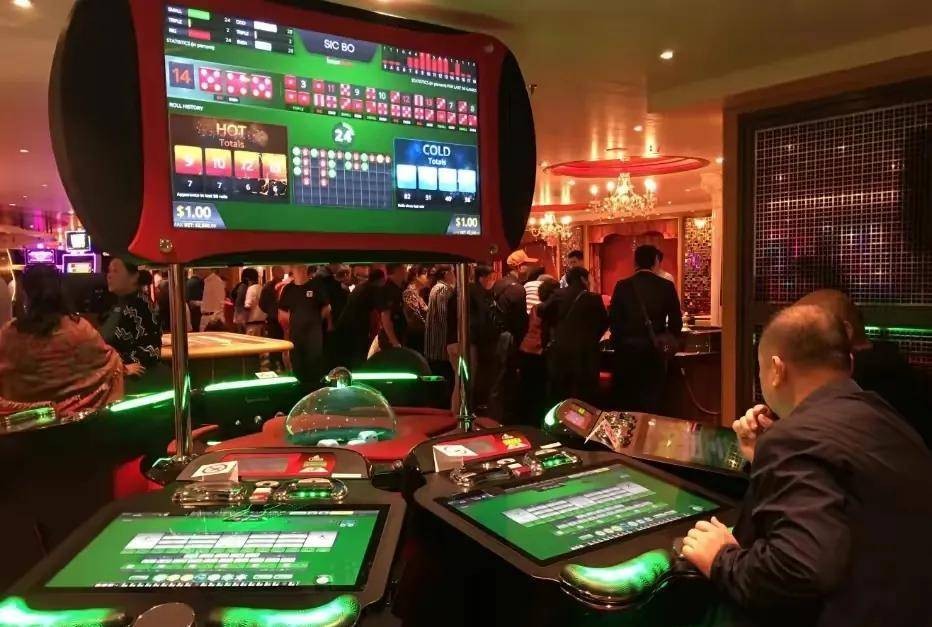 东南亚*彩博**业，为何都是中国人坑中国人?