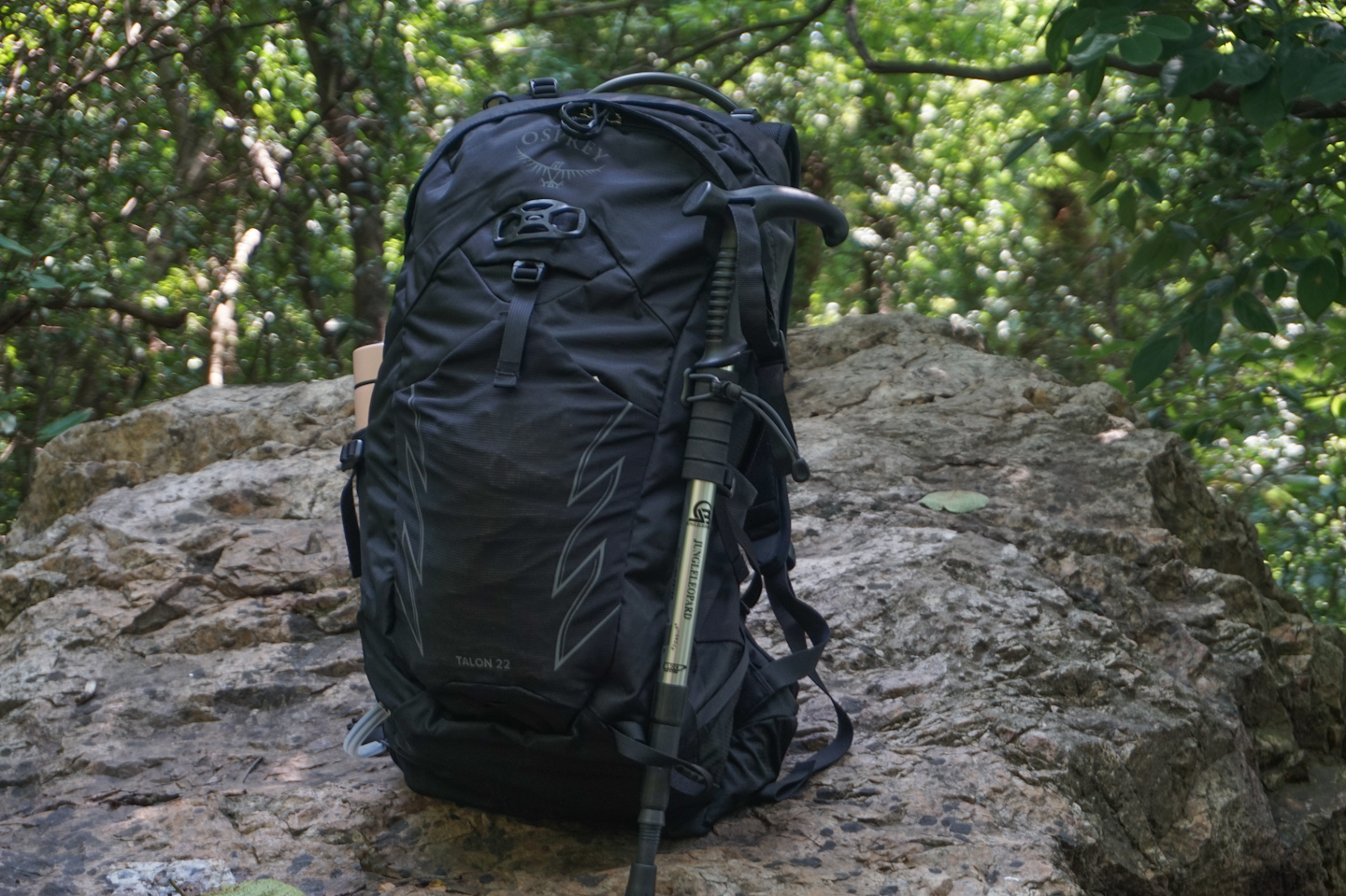 背包小鹰osprey,小鹰魔爪26背包功能详解