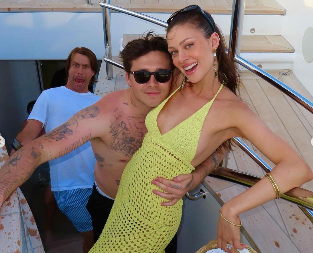 大布老婆孩子,大布丈母娘简历