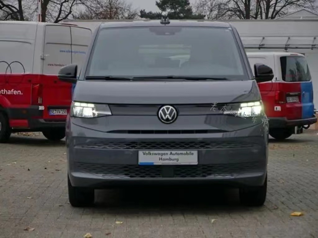 最新款四驱版mpv,大众最霸气的mpv