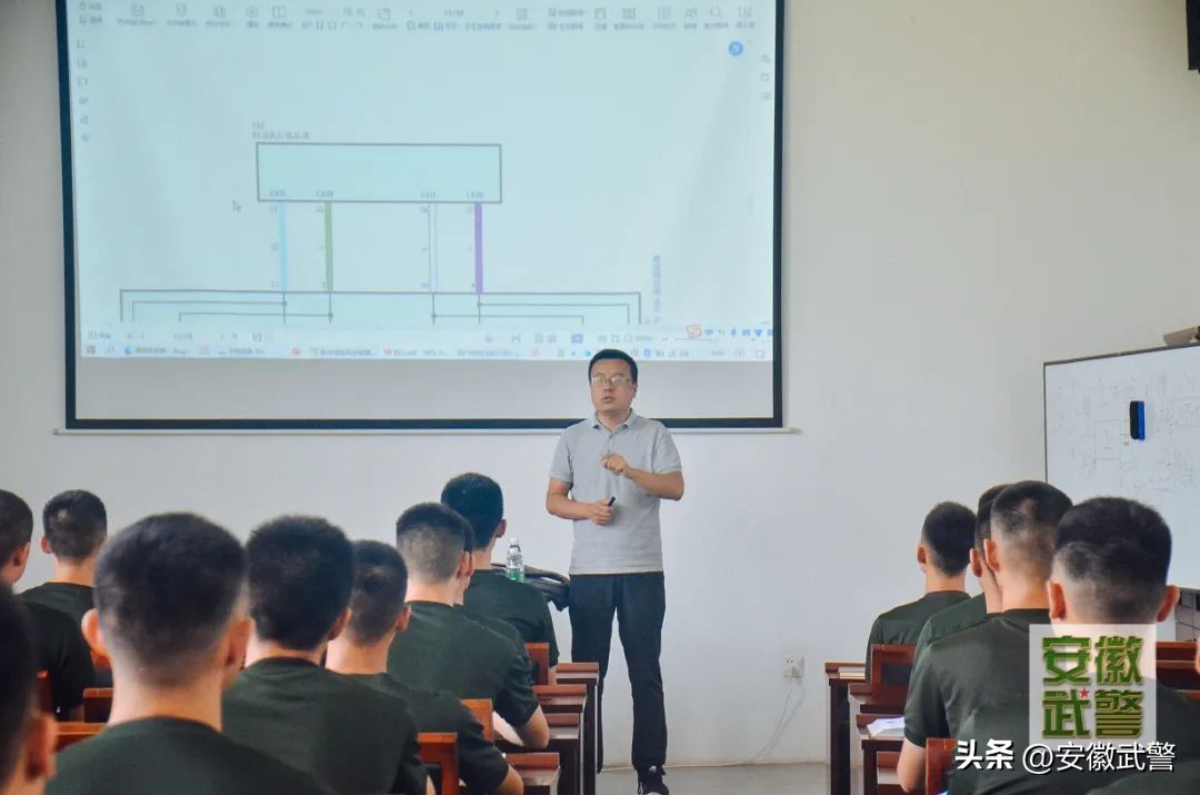 看懂钢铁是怎样炼成,钢铁军医